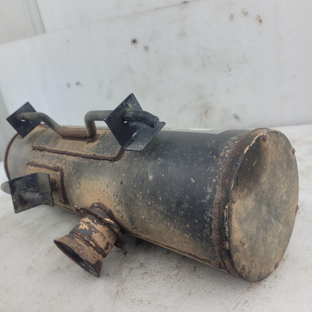 [657638-001] muffler,stampede