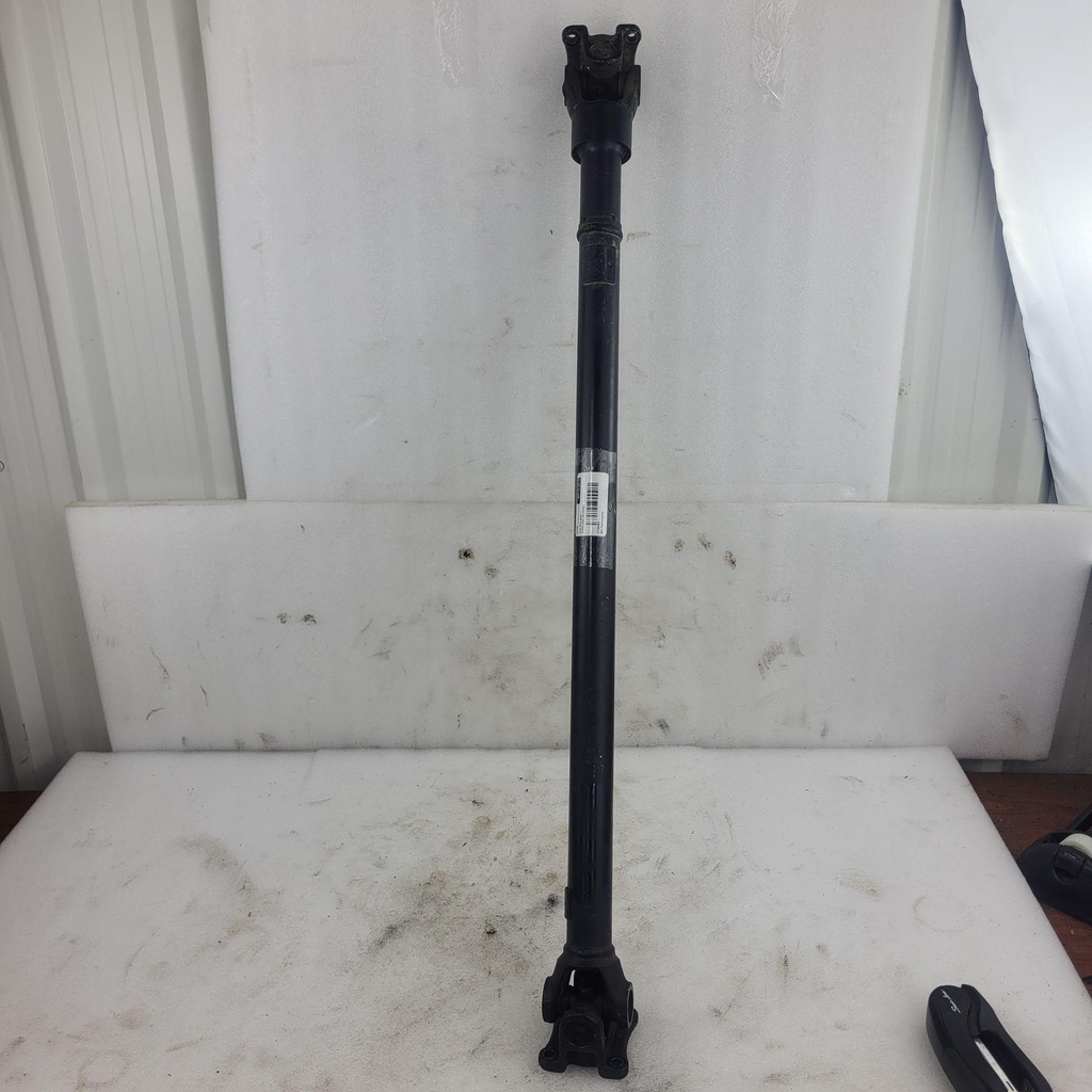 [CF02084] front drive shaft