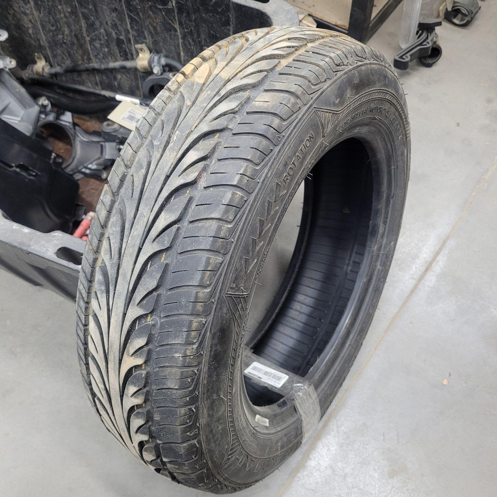 [165/65R14-USED-001] Used Tire 165/65R14 (165/65R14-USED-001)