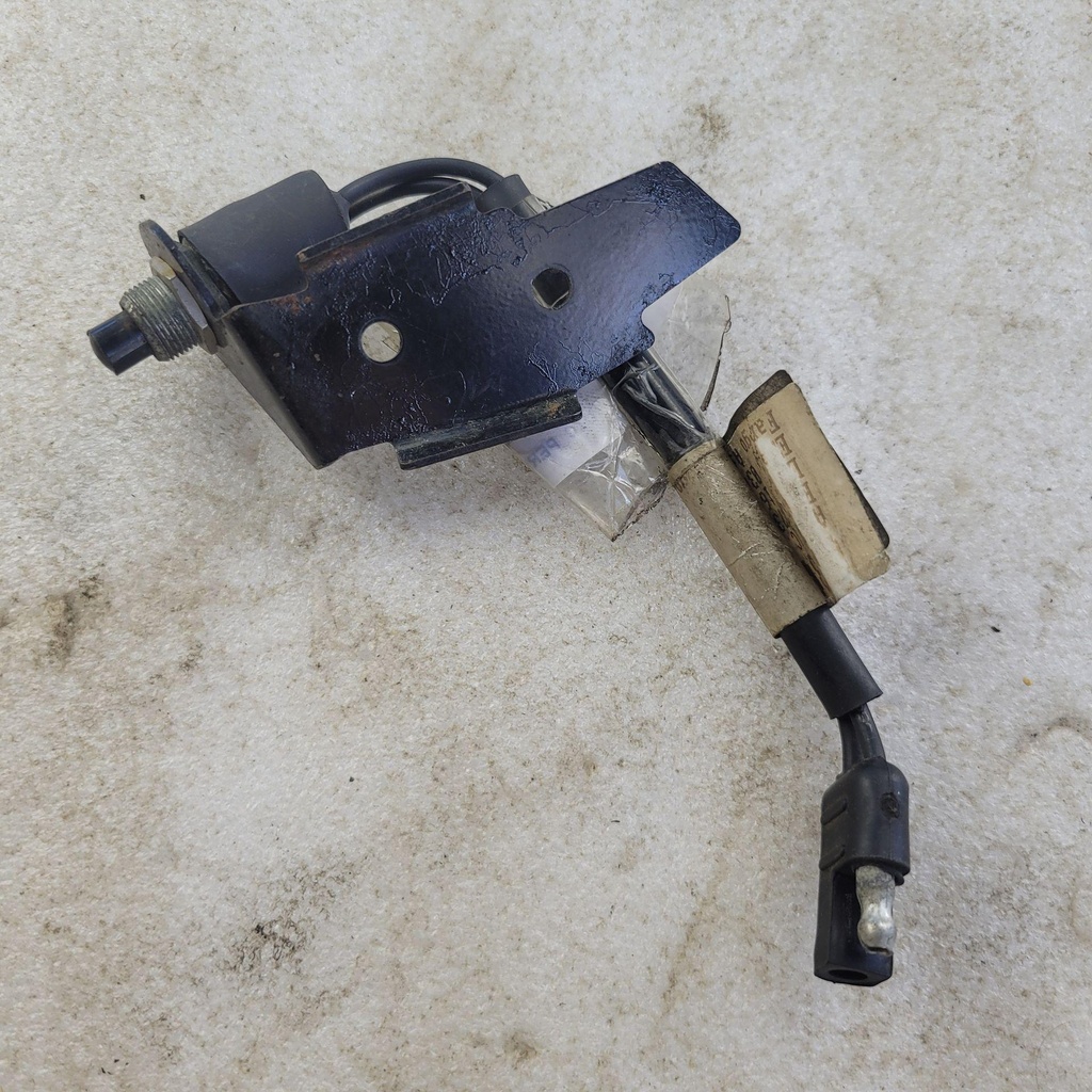 [0630-228-001] Switch, Alarm - Reverse