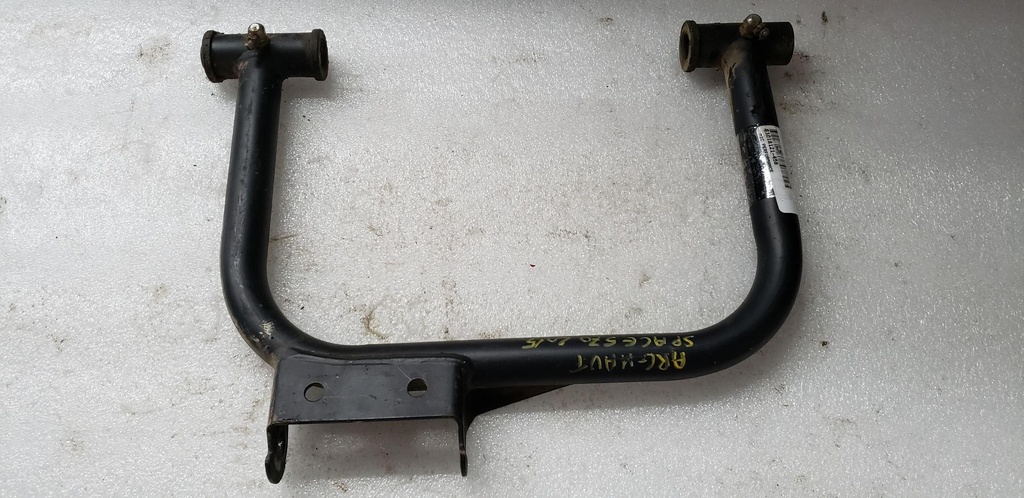 [1018121-458-001] control arm weld rear upper lef (1018121-458-001)