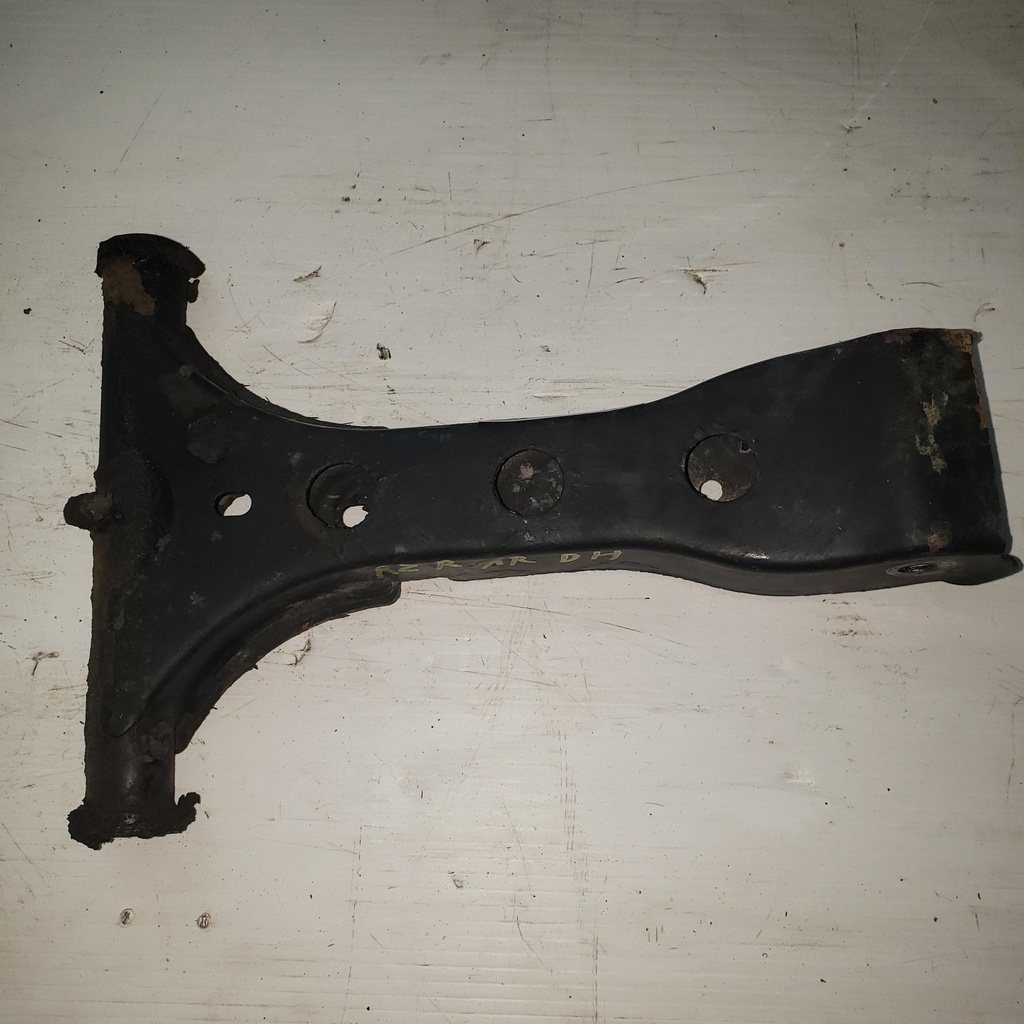 [1018187-458-001] CONTROL ARM WELD, REAR, UPPER (1018187-458-001)
