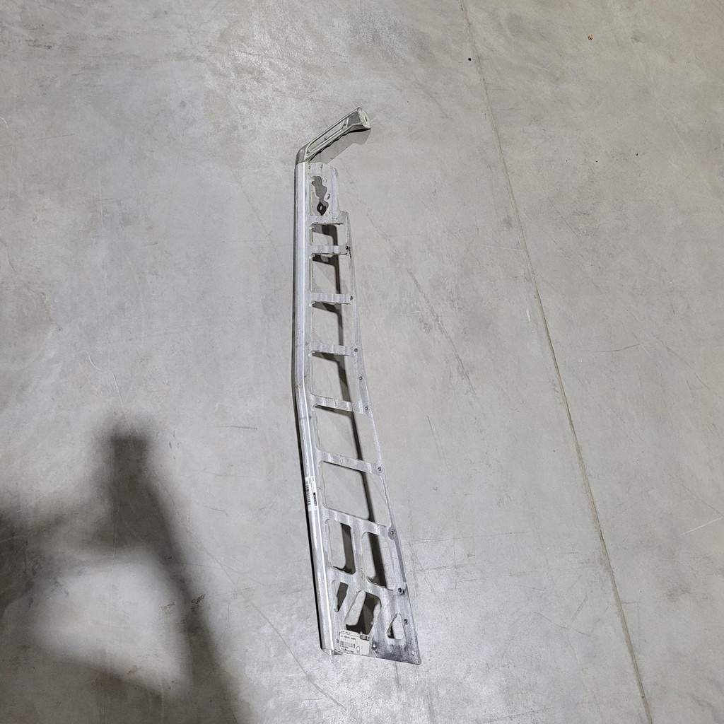 [1021259-001] RUNNINGBOARD ASSEMBLY, LEFT (1021259-001)