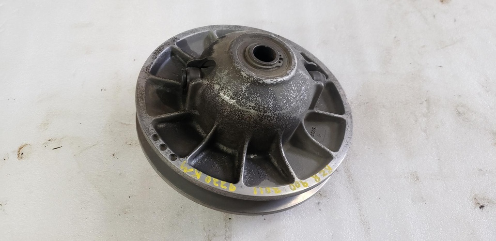 [1322946-001] driven clutch assembly (1322946-001)