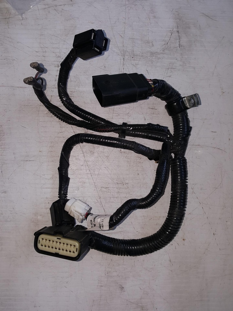 [1686-639-001] harness, hood (1686-639-001)
