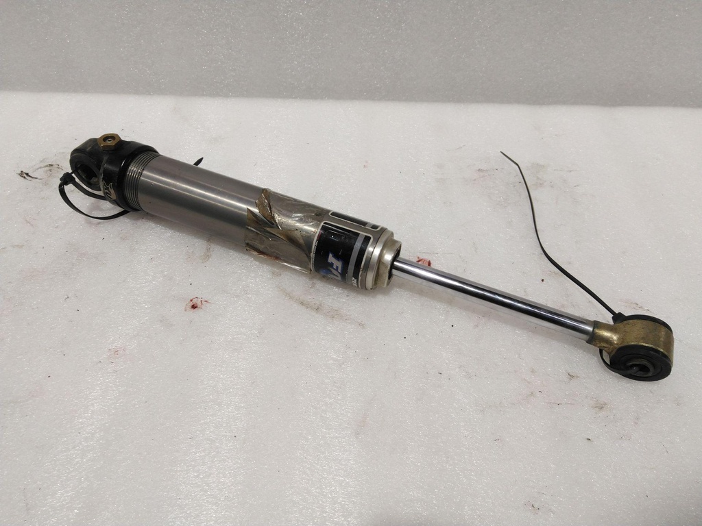 [1704-830-001] Shock Absorber