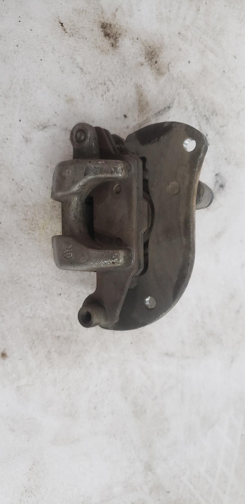 [3B42580U0200-001] Caliper Assy (Right) (3B42580U0200-001)
