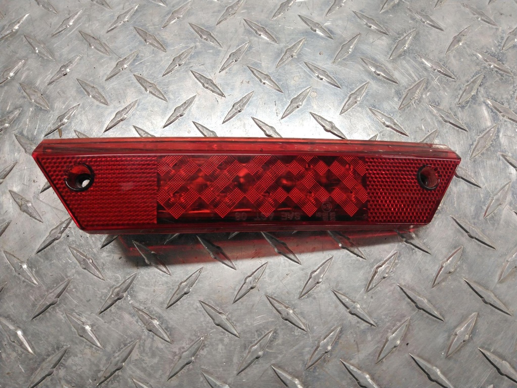 [2411099-001] taillight assembly (2411099-001)