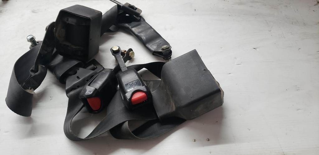 [2633796-001] SEAT BELT ASSEMBLY (2633796-001)