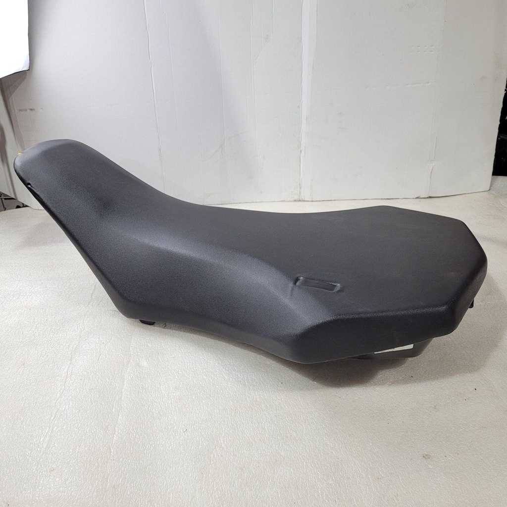 [2689807-001] ASM-SEAT,BLK/STEALTH,WHT - POLARIS - 2689807