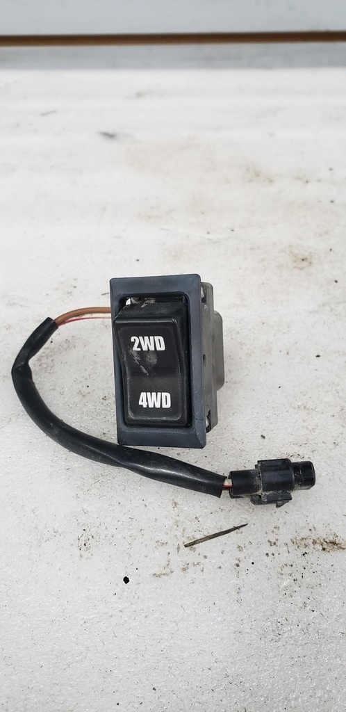 [27010-0068-001] SWITCH,2/4WD (27010-0068-001)