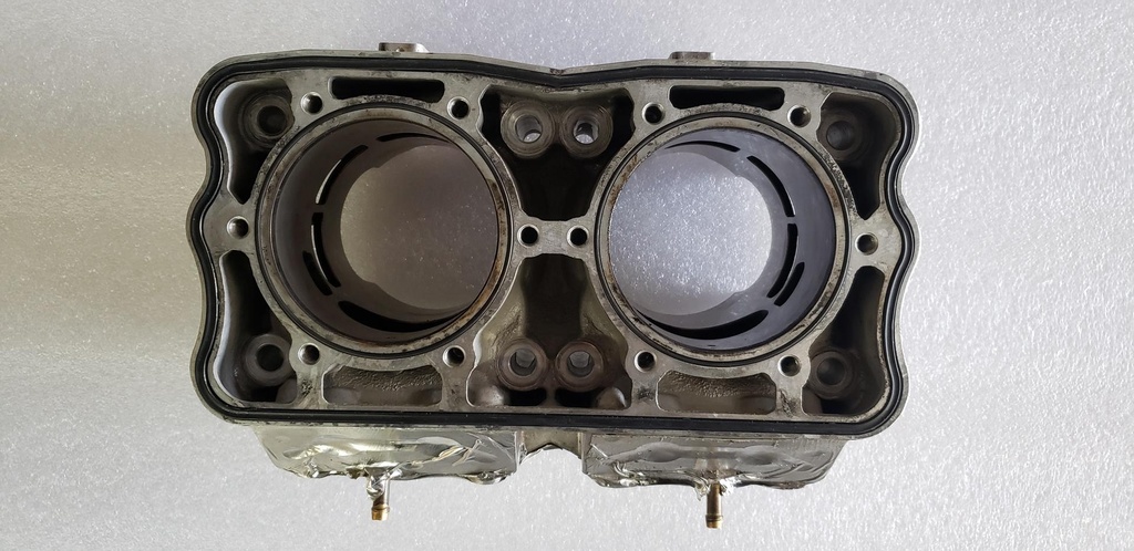 [3022828-001] monoblock cylinder (3022828-001)