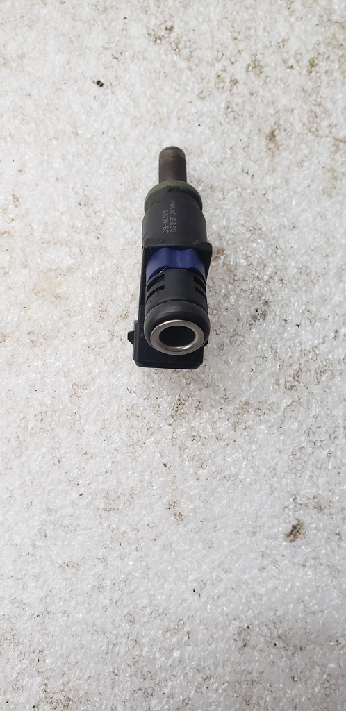 [3306-251-001] (new ref. 0470-884) injector fuel (rb 0470-884) (inc. 17-18) (3306-251-001)