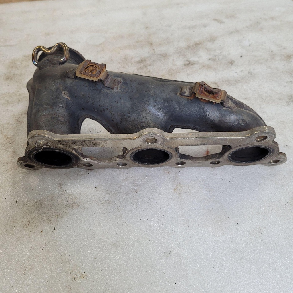 [420673495-001] Exhaust Manifold (420673495-001)