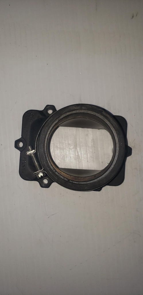 [420867390-001] intake socket (420867390-001)