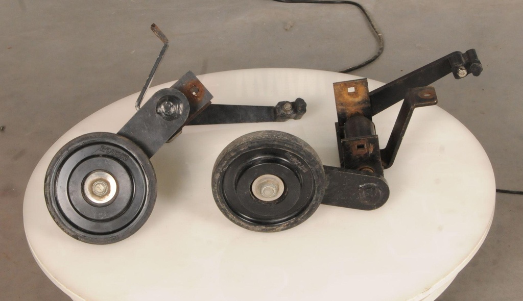 [472580-001] ROLLER SKI