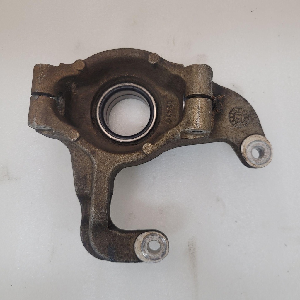 [5136734-001] (new ref. 5143614) knuckle-steering,mach,rh (5136734-001)