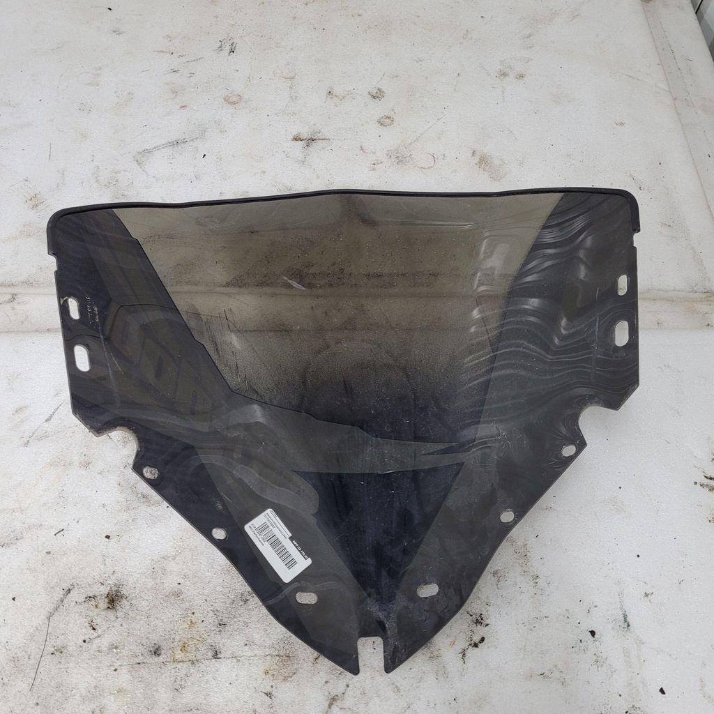[517303887-001] Medium Windshield (395) (517303887-001)