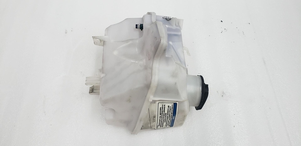 [519000346-001] oil tank (519000346-001)