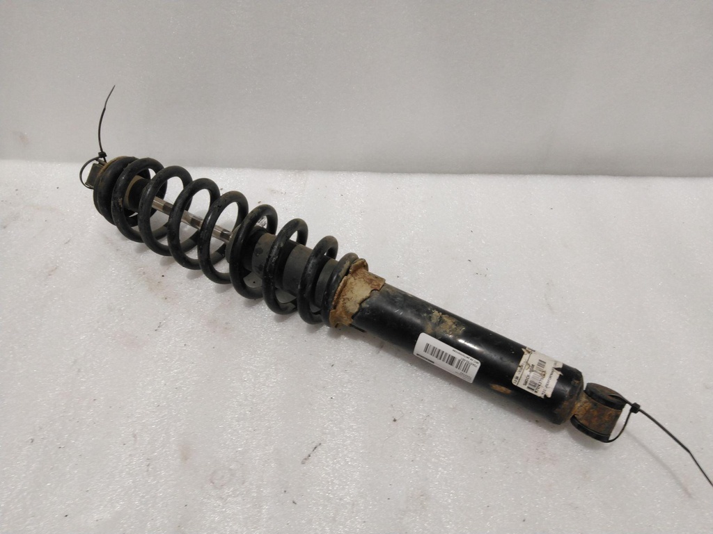 [7043753-001] rear shock (7043753-001)