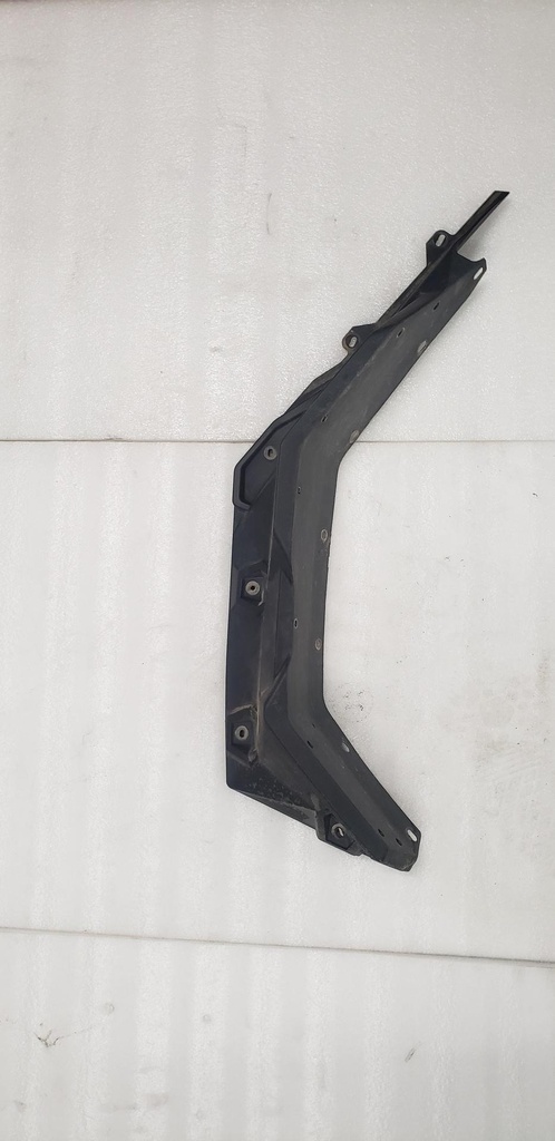 [705012097-001] LH REAR MUD GUARD Can-Am - 705012097 (705012097-001)