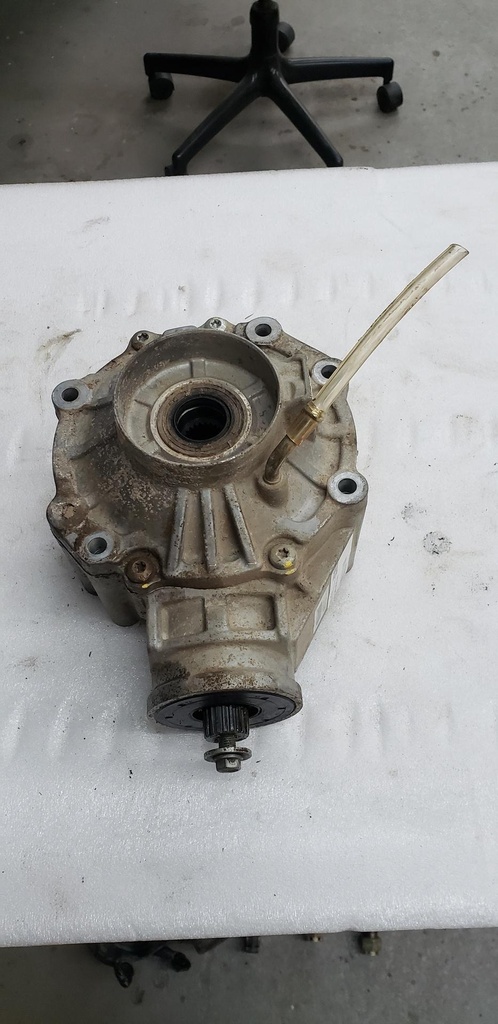 [705502546-001] final drive unit (705502546-001)