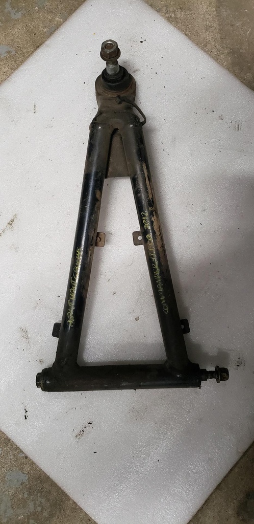 [706200796-001] suspension upper arm (706200796-001)