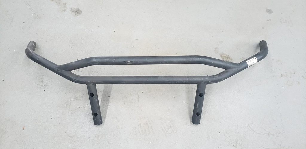 [715000958-001] black front bumper xt model (715000958-001)