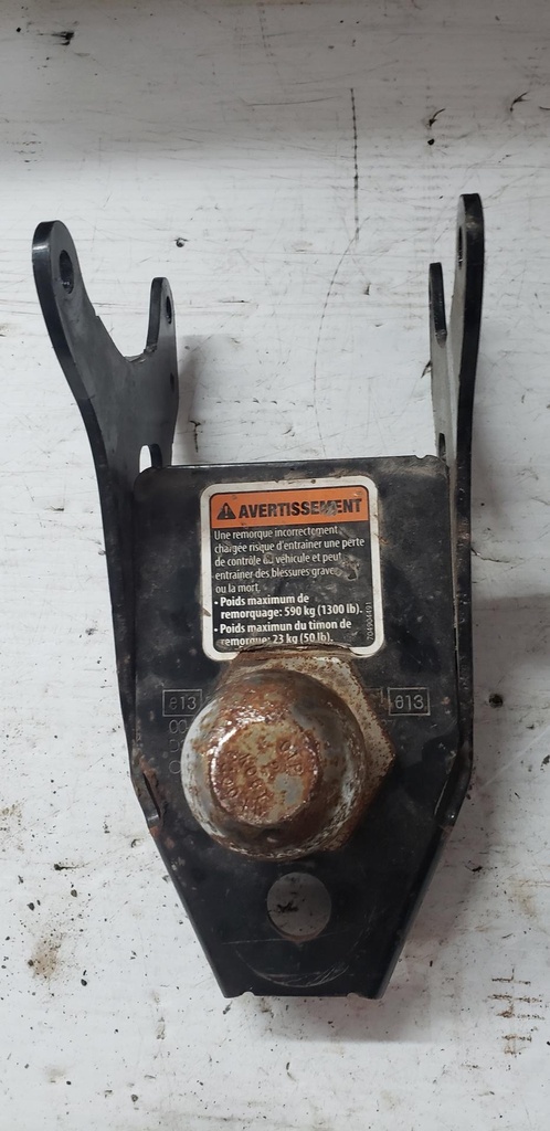 [715001925-001] Bombardier BLACK TRAILER HITCH - 715001925 (715001925-001)