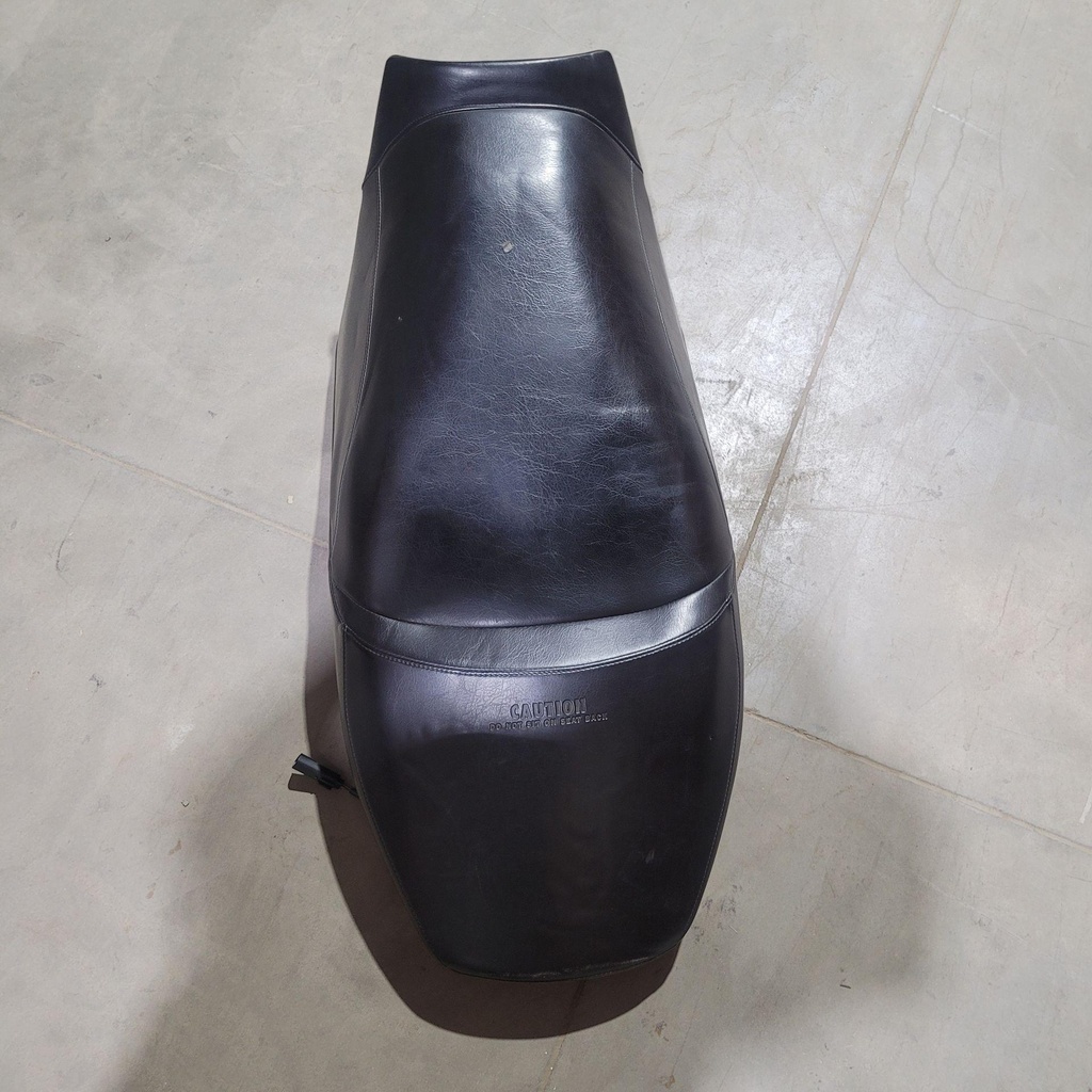 [8MJF47100000-001] SINGLE SEAT - YAMAHA - 8MJ-F4710-00-00