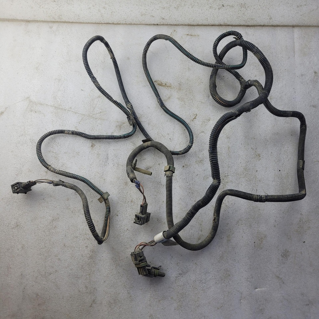 rear harness