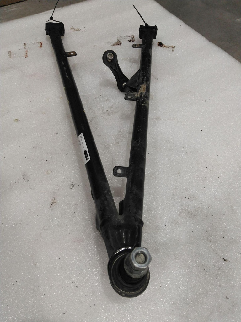 [505071697-001] lh lower arm (505071697-001)