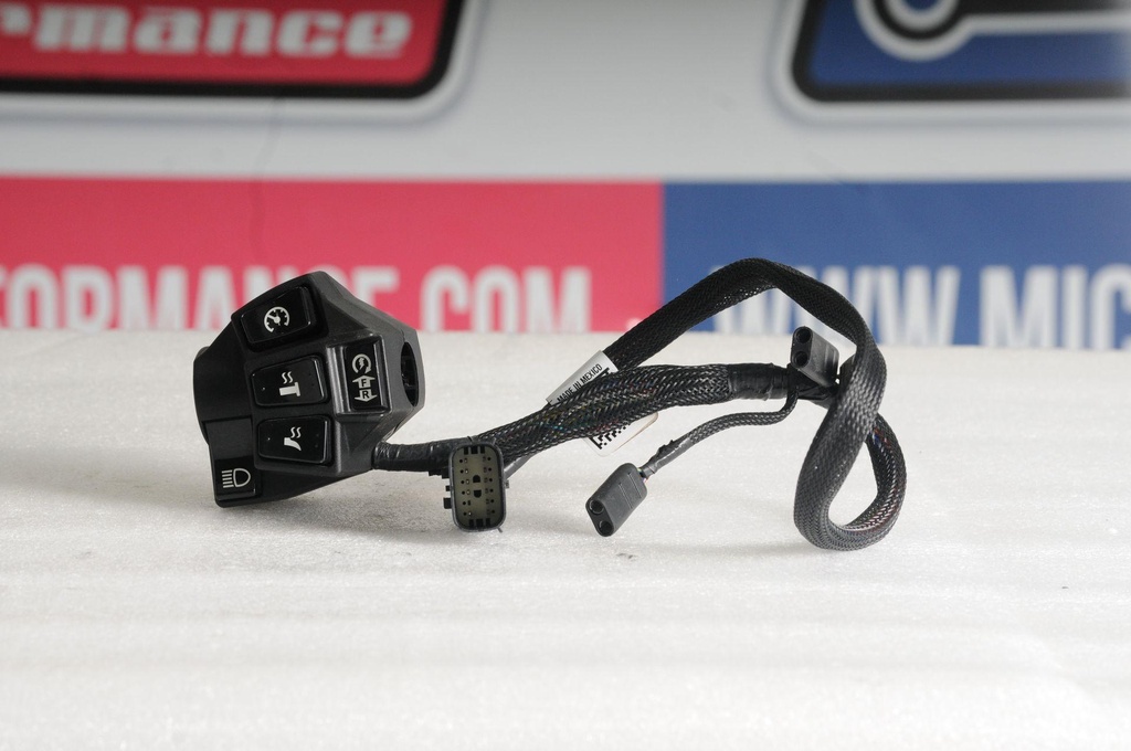 [8MSH39720000-001] Switch, Handle 4 (8MSH39720000-001)