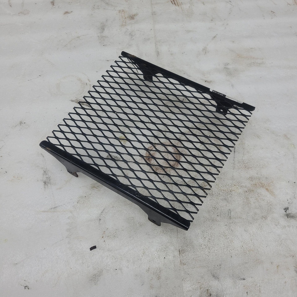 [8JPE240J0100-001] Radiator Cover Assy 1