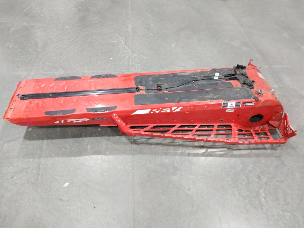 [415130322-001] Chassis Tunnel Module 165". Model Can-Am Red