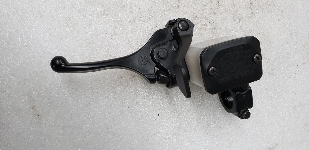 [507032432-001] master cylinder ass’y (507032432-001)