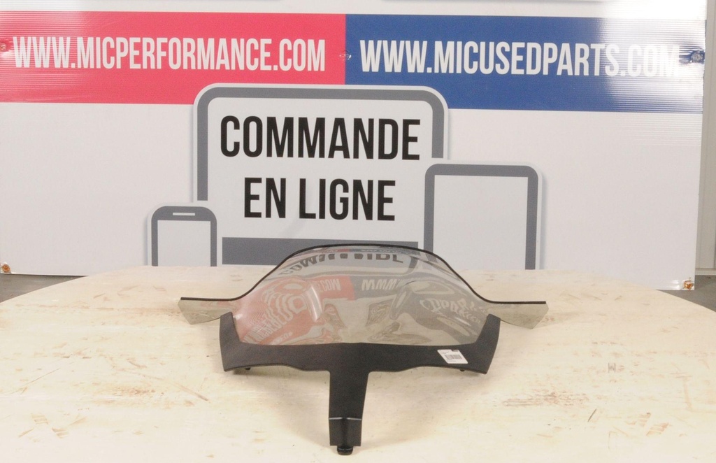 [517304268-001] extra hight windshield (620)